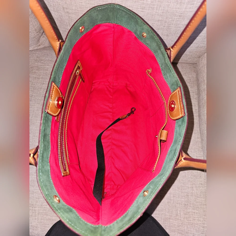 Dooney & Bourke Small Russel Bag, Florentine Leather. - Picture 10 of 14